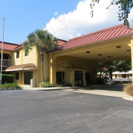 Fairview Inn & Suites Mobile Exterior foto